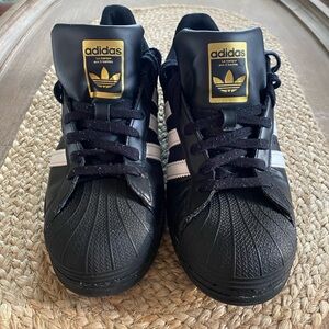 Adidas Superstar